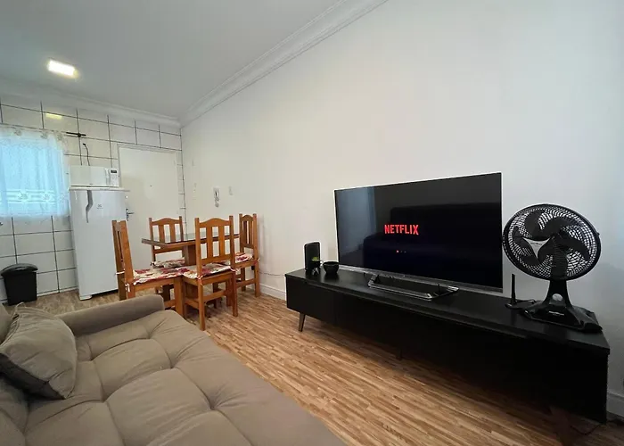 Po04- 1 Quarto Ao Lado Shop. Atlantico C/ Garagem