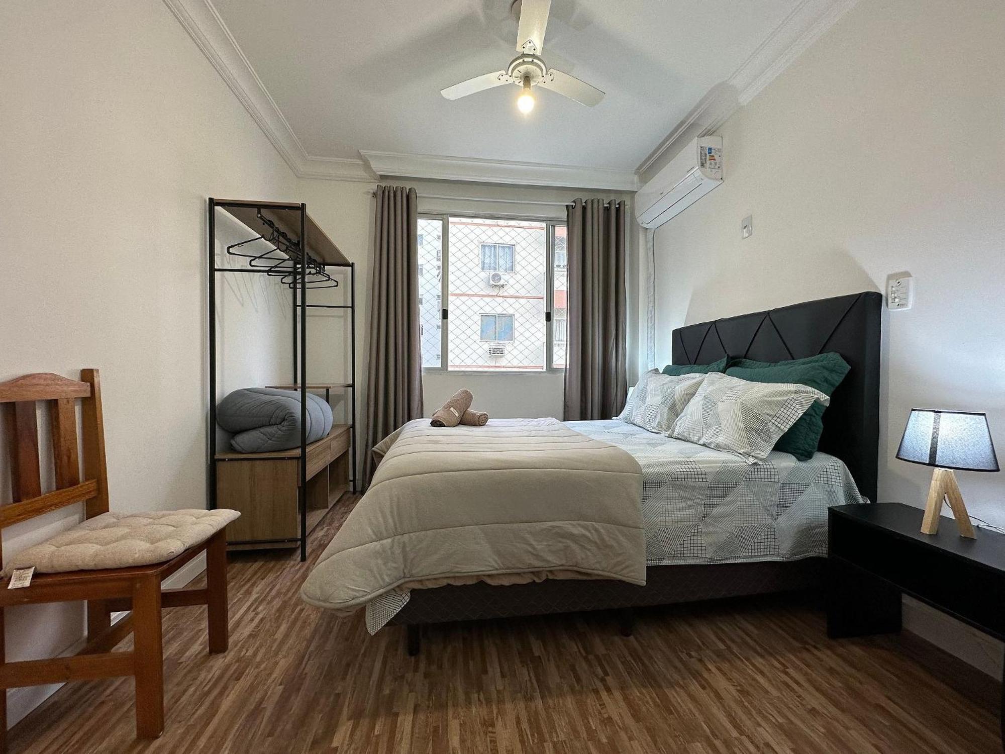 Apartment Po04- 1 Ao Lado Shop. Atlantico C/ Garagem